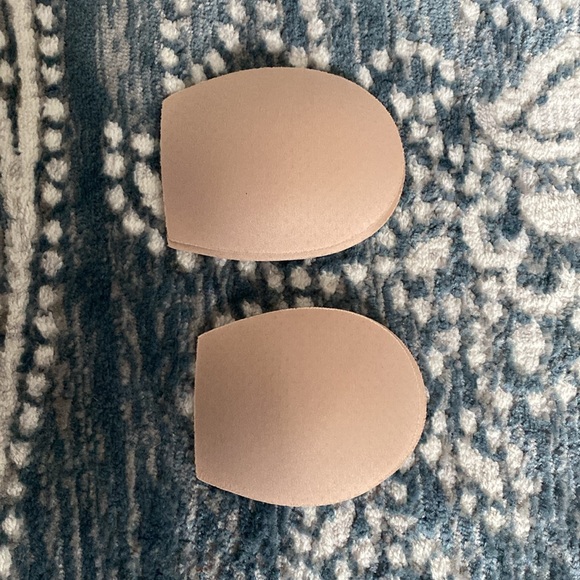 Lululemon Bra Inserts
LKSD Bra Inserts - Picture 4 of 5